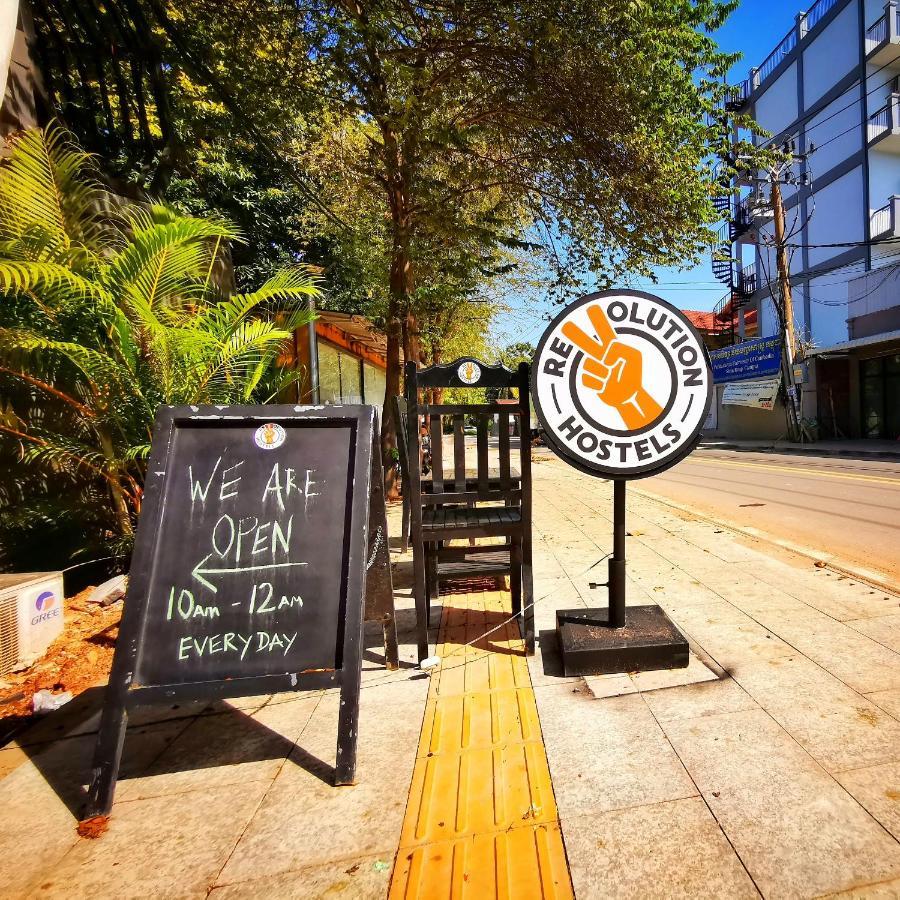 Revolution Siem Reap 호스텔 외부 사진
